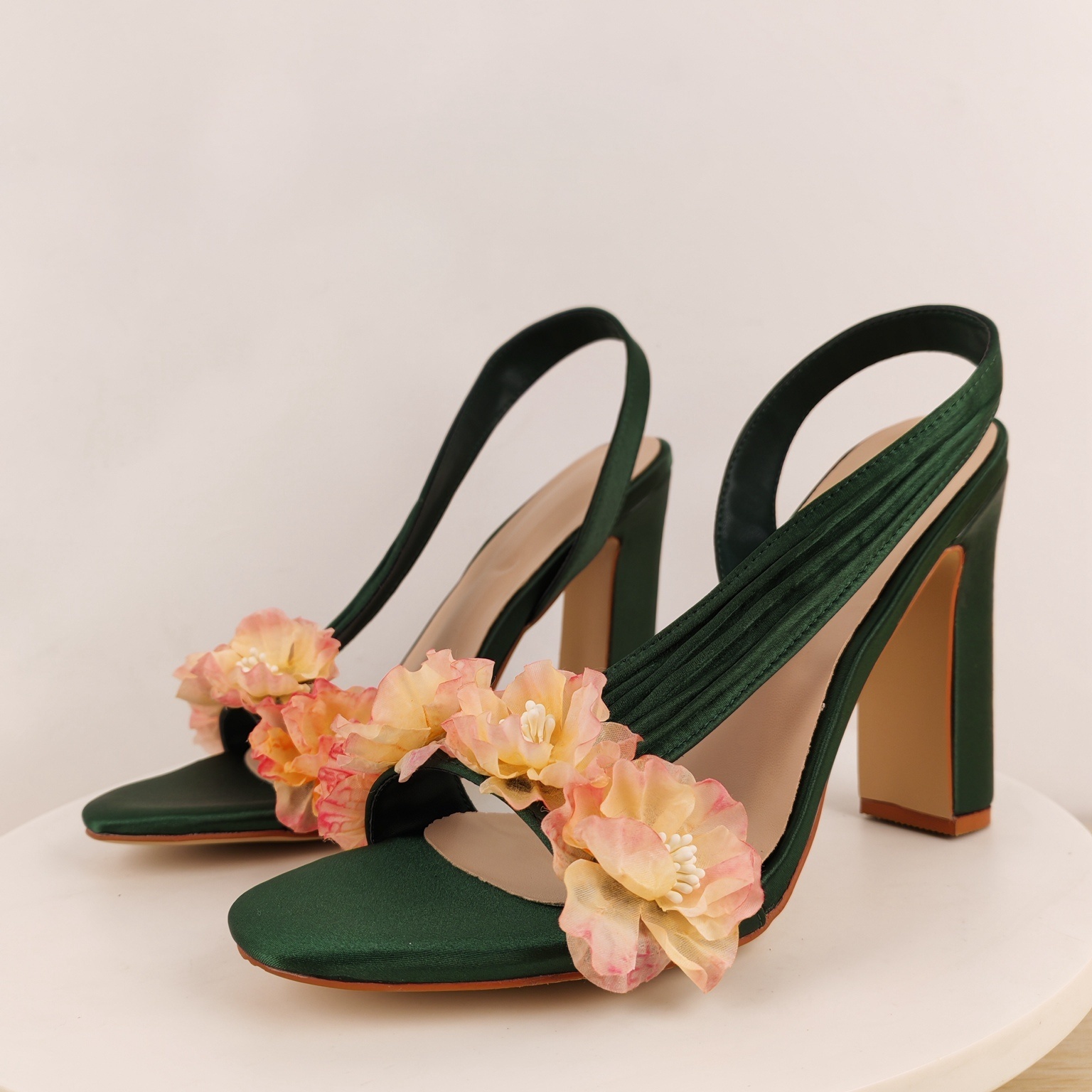 Slip Dress Satin - Sandalias de tacón de bloque con